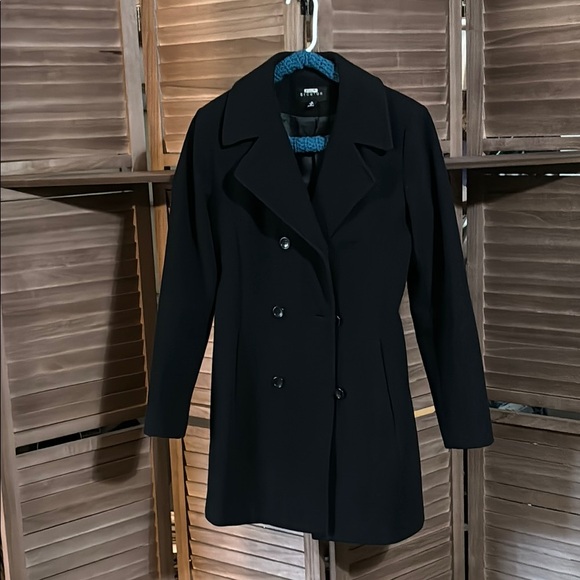 Braetan Jackets & Blazers - Braetan Black Women's Coat